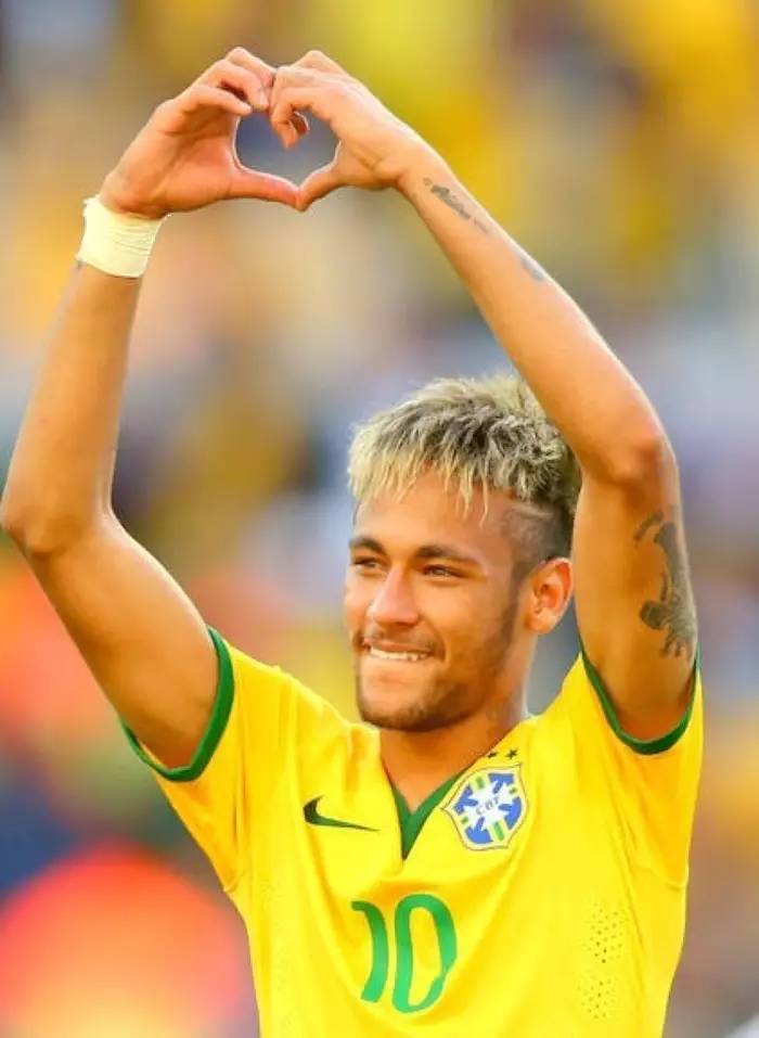 家队期间共 家队期间共