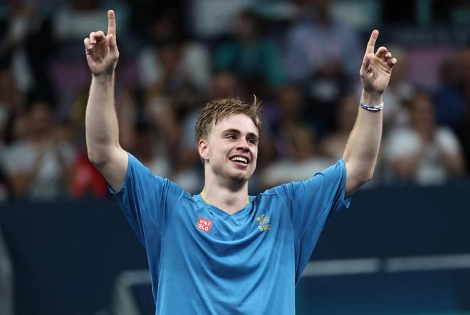 率领多位篮 率领多位篮