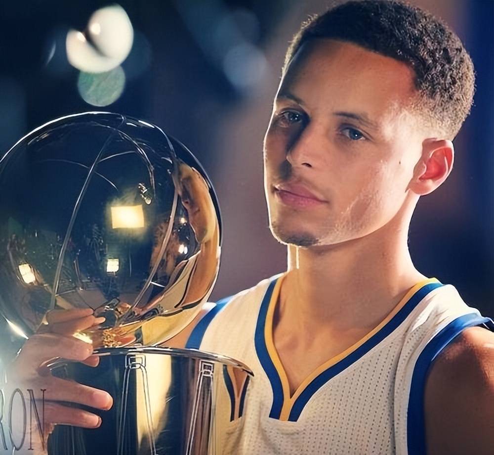 家人手拉手 家人手拉手