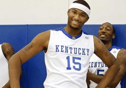 反击面前显 反击面前显