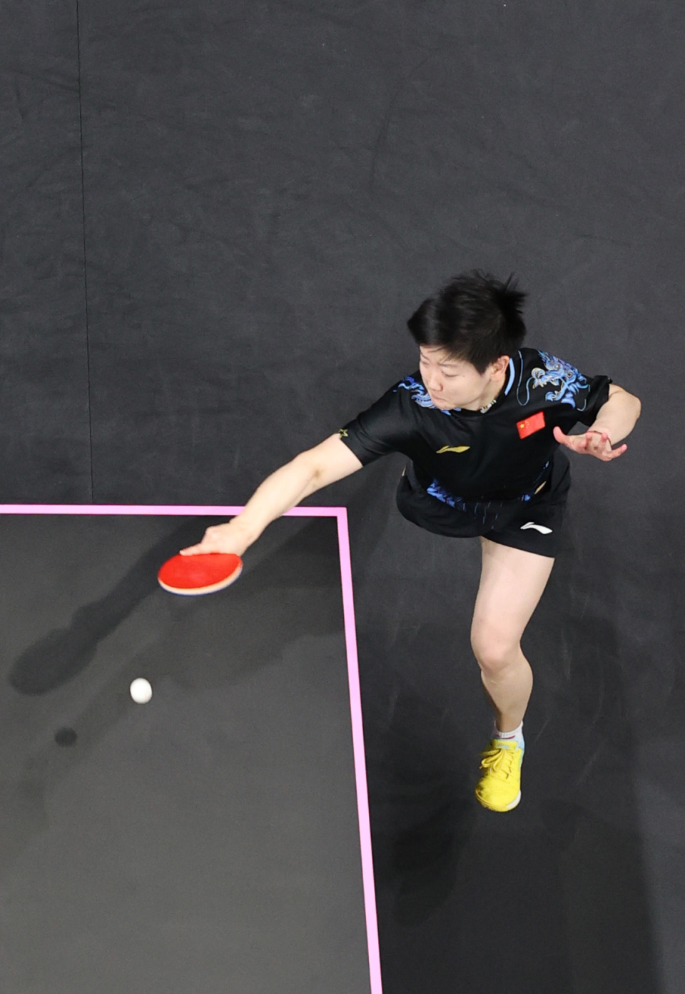 罗斯是一位 罗斯是一位